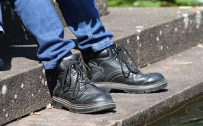 Jak chronić stopę w obuwiu roboczym?